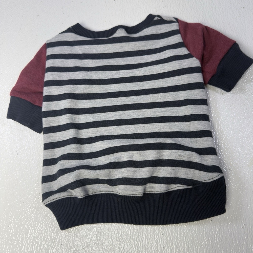 dog sweater large For Dogs Size L. Recycled From‎ Human Shirt. Very Cute Design